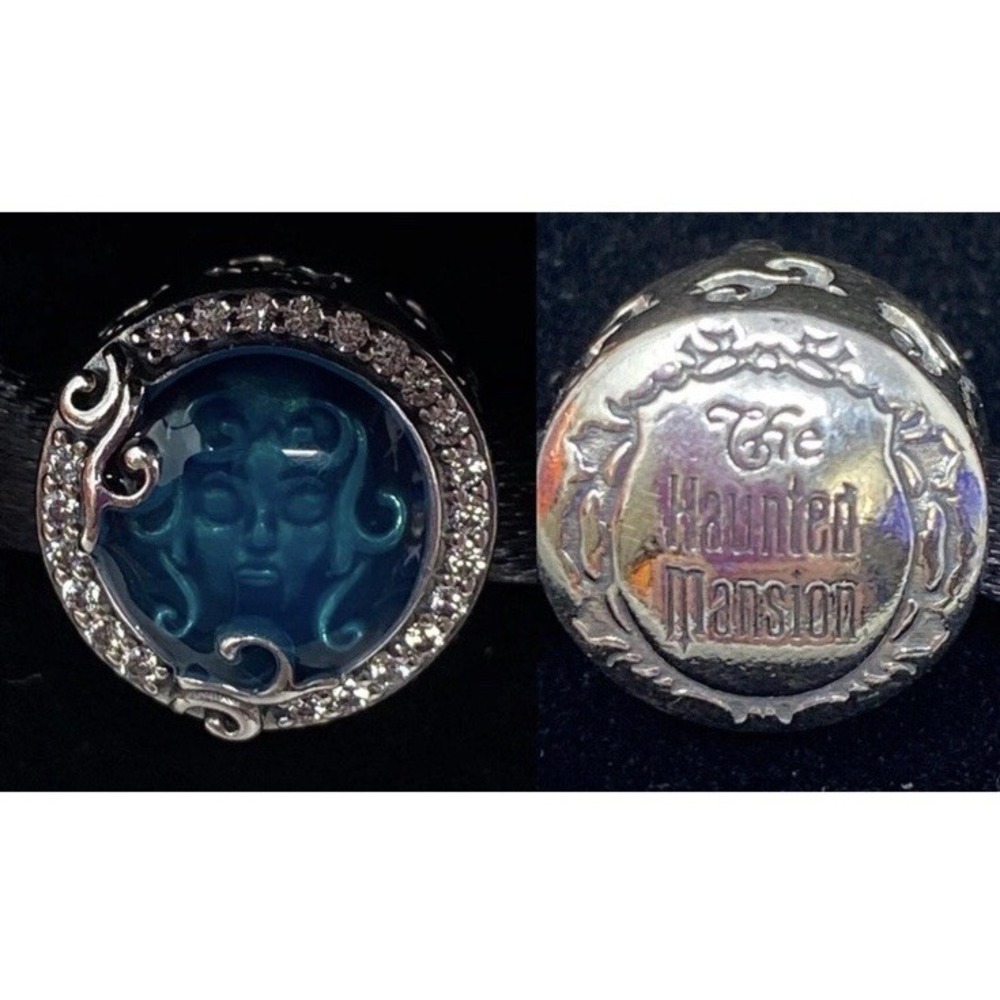 Disney Parks‎ The Haunted Mansion Pandora Charm Madame Leota Double Sided NEW